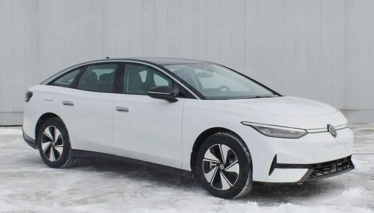 Se filtra el Volkswagen ID.7, el sustituto eléctrico del Passat que desafiará al Tesla Model 3