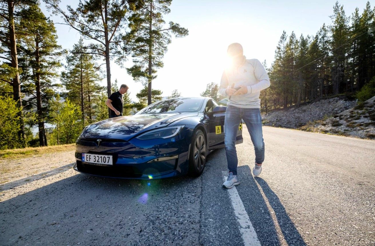 El Tesla Model S logra el récord de autonomía en la mega prueba de verano en Noruega