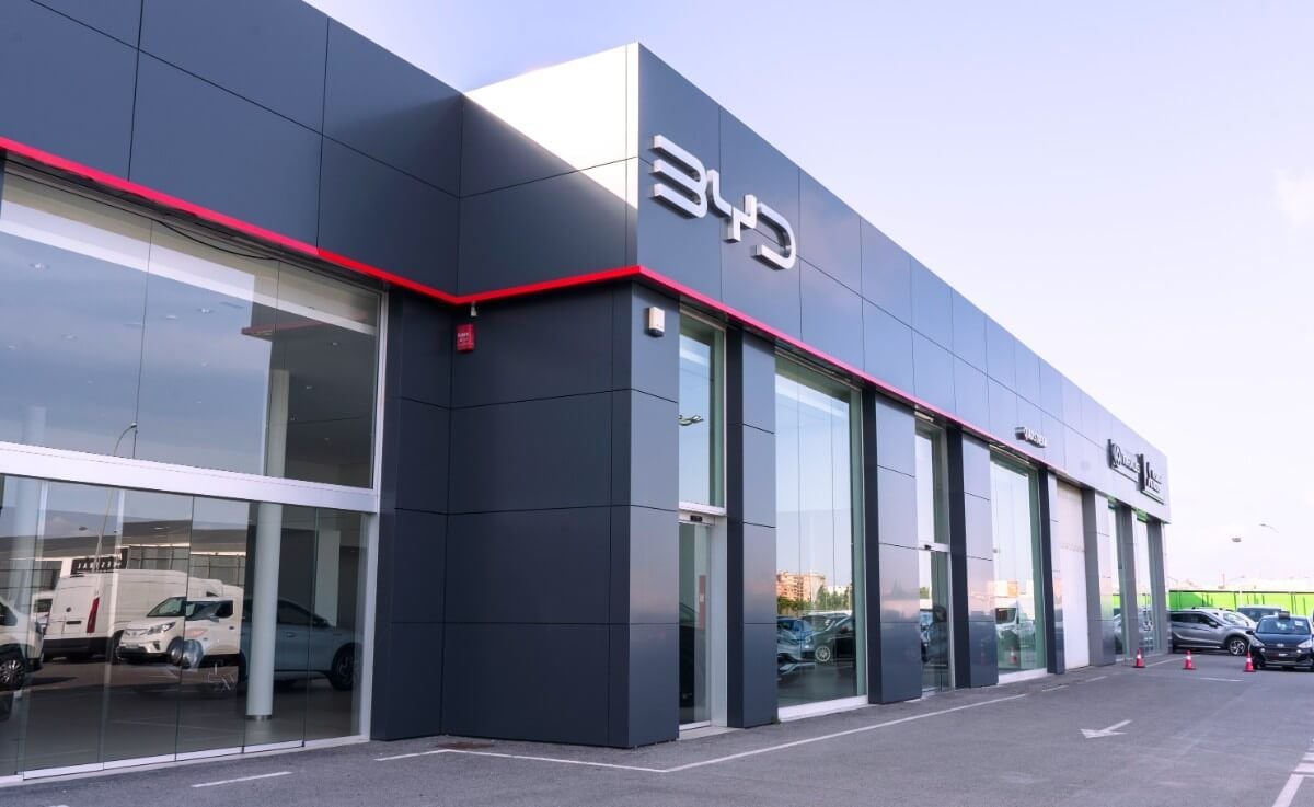 BYD adquiere su red de distribución en Alemania para controlar directamente a sus concesionarios