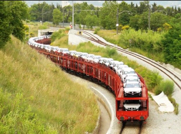 Trenes con recarga para los grandes desplazamientos en coche eléctrico