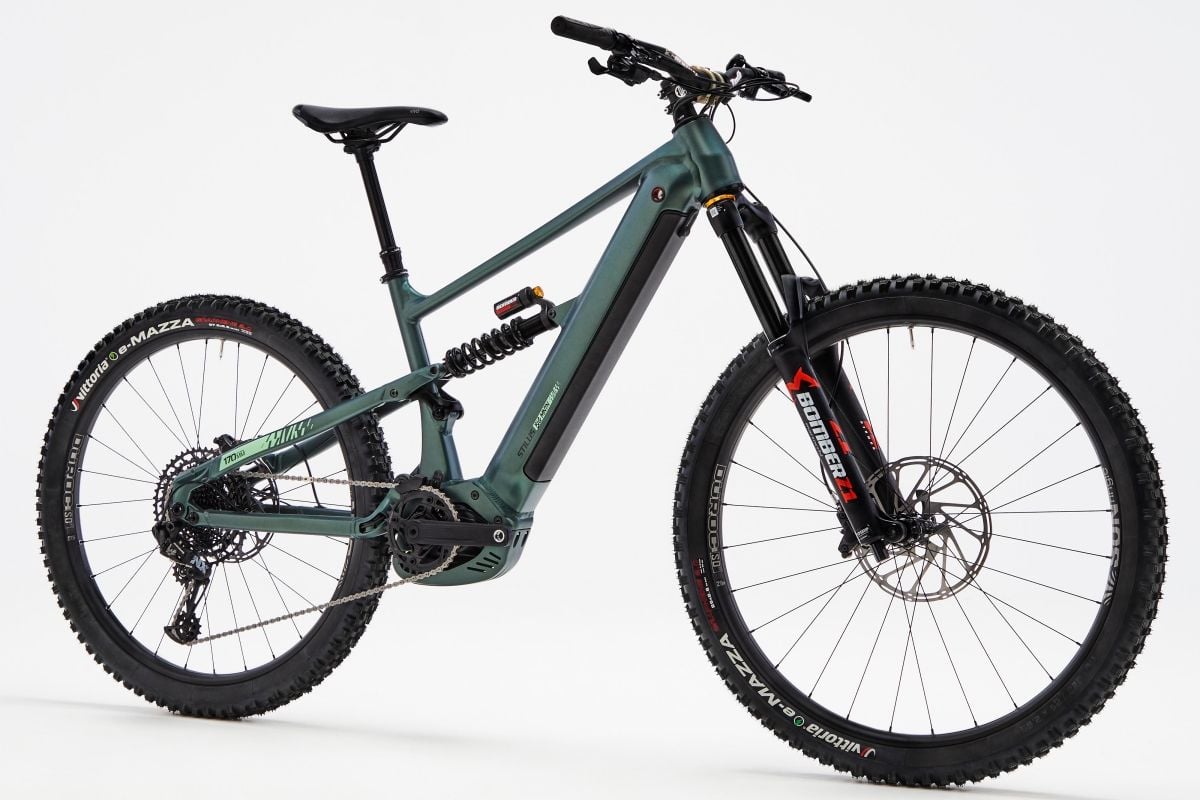 Lo nuevo de Decathlon es una máquina muy seria: eMTB de doble suspensión con motor Bosch Performance y 85 Nm de par