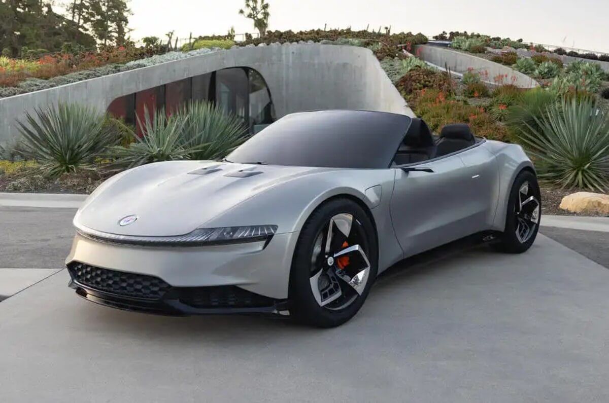 Se abren las reservas del Fisker Ronin, un descapotable eléctrico de 4 puertas con 1.000 kilómetros de autonomía y prestaciones de hiperdeportivo