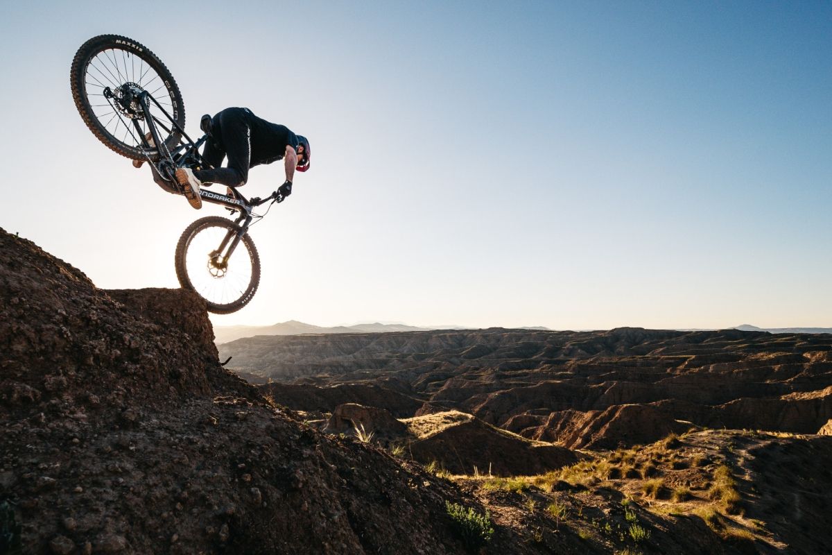 Mondraker revive la mítica Crusher, una Mountain Bike eléctrica con motor Shimano EP08 y cambio electrónico Freeshift