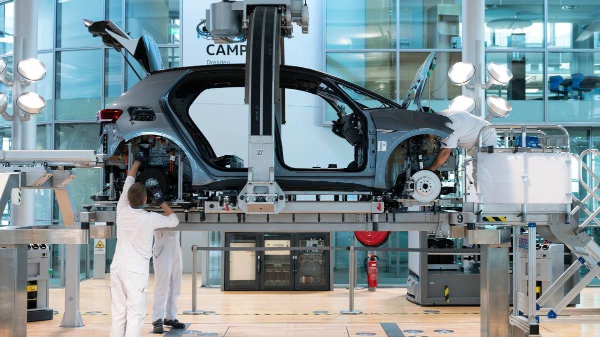 Volkswagen sufre una caída del 50% en los pedidos de sus coches eléctricos a nivel europeo