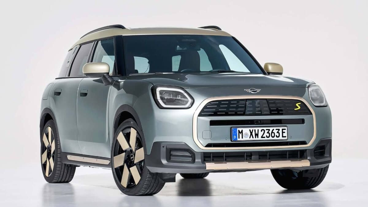 El MINI Countryman crece en tamaño y se convierte en un SUV eléctrico con hasta 462 kilómetros de autonomía