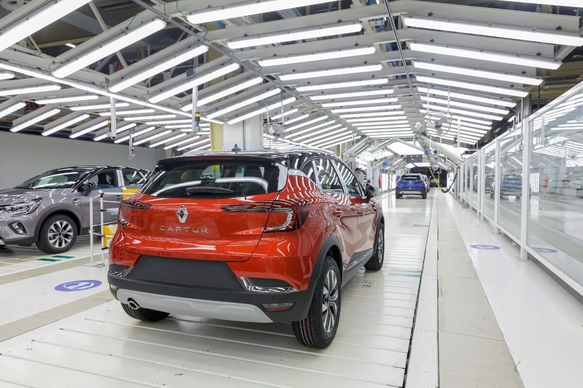 Renault es el único fabricante que no ha asignado modelos eléctricos a sus plantas españolas. ¿Cambiará en el futuro?