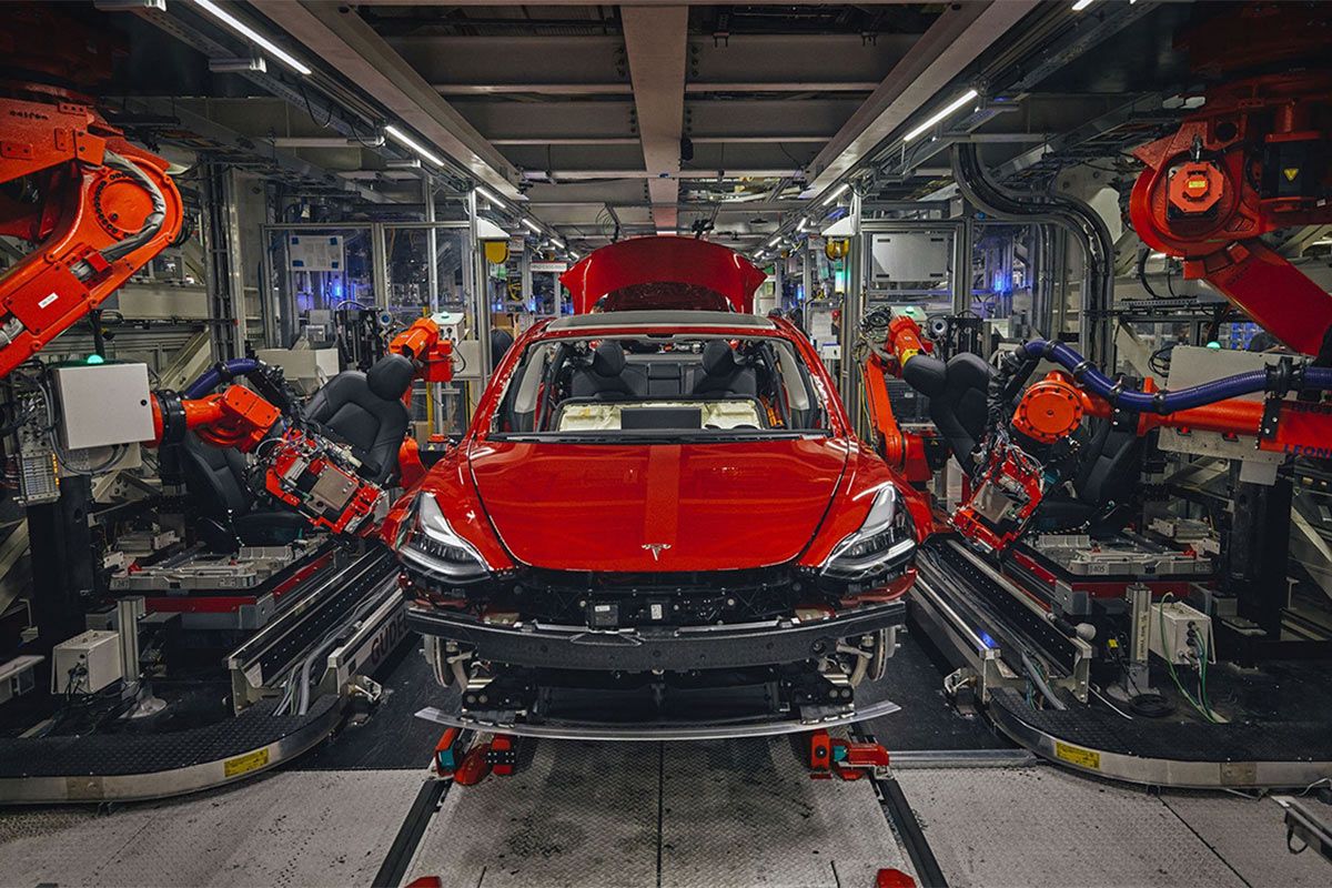 Tesla sustituirá la clásica cadena de montaje por una revolucionaria técnica de ensamblaje para fabricar su coche eléctrico de 25.000 dólares