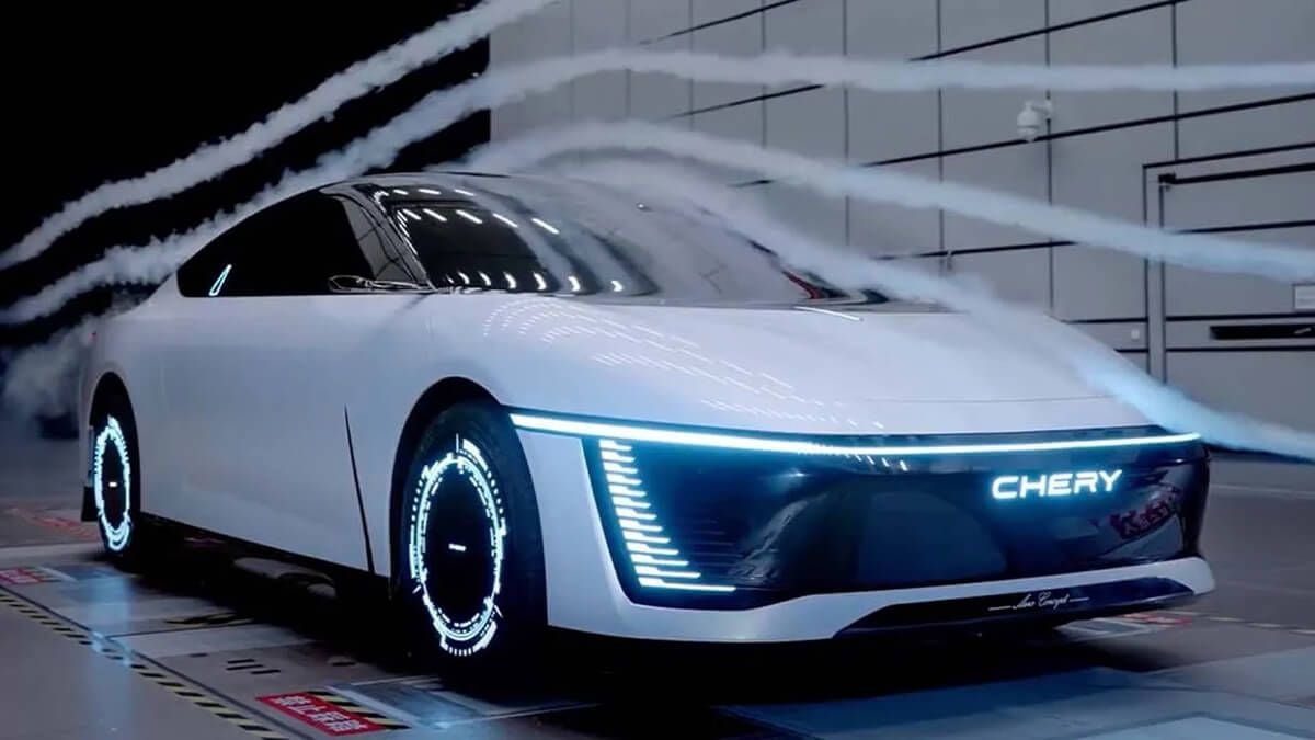 El fabricante chino Chery presenta el coche eléctrico más aerodinámico del mundo... con un diseño inspirado en los atunes