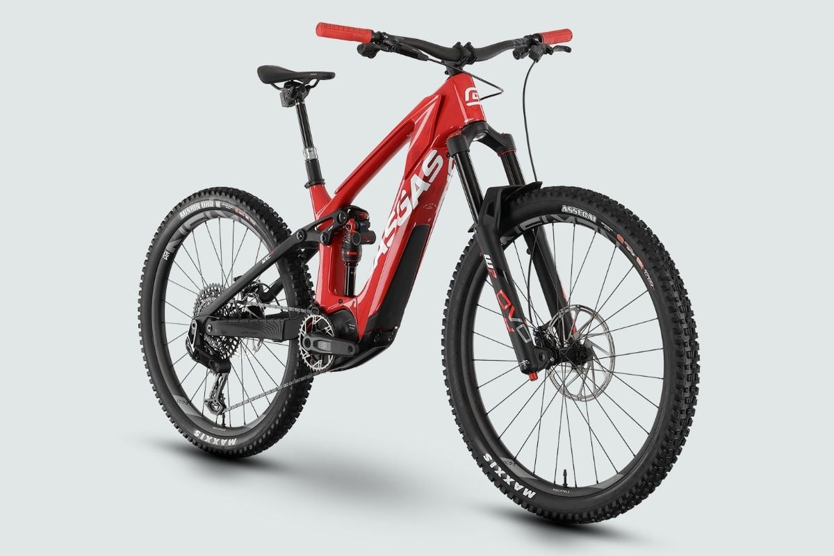 GasGas MXC, una nueva Mountain Bike eléctrica de carbono con doble suspensión DVO y  motor SRAM con 90 Nm de par