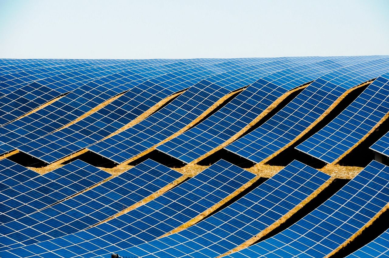 ¿Te preocupan los residuos producidos por los paneles solares? Pues el carbón genera 850 veces más