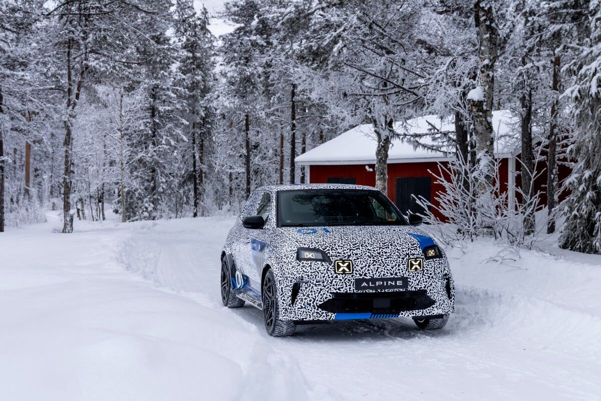 Primeras imágenes oficiales del Alpine A290, el heredero eléctrico del legendario Renault 5 Copa Turbo