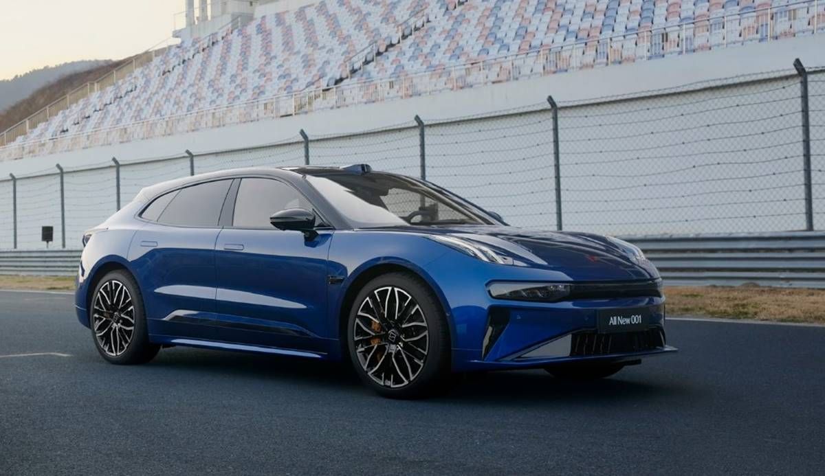 El nuevo Zeekr 001 adopta arquitectura de 800V, con hasta 750 km de autonomía y es más barato que el Tesla Model Y