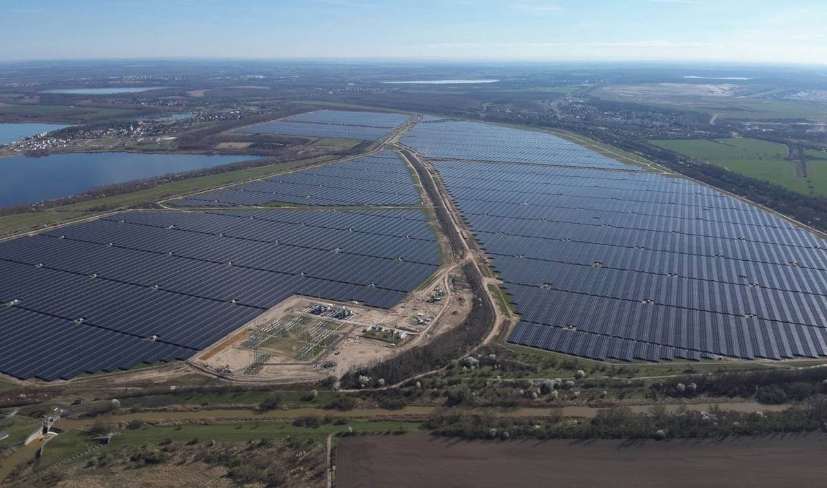 Alemania conecta la planta solar más grande de Europa situada en una antigua mina de carbón