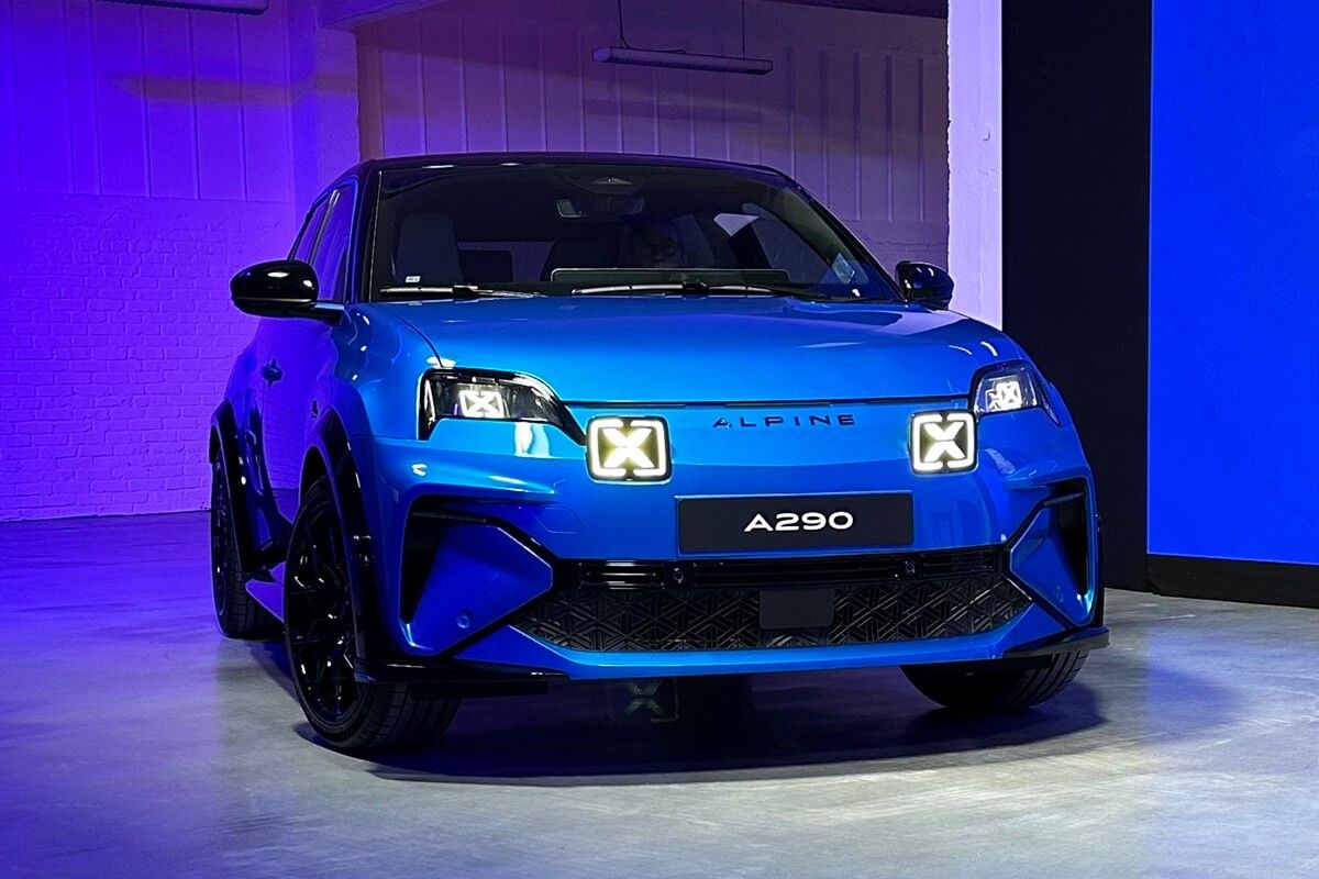 Asistimos a la presentación del Alpine A290, el hermano deportivo del Renault 5 eléctrico