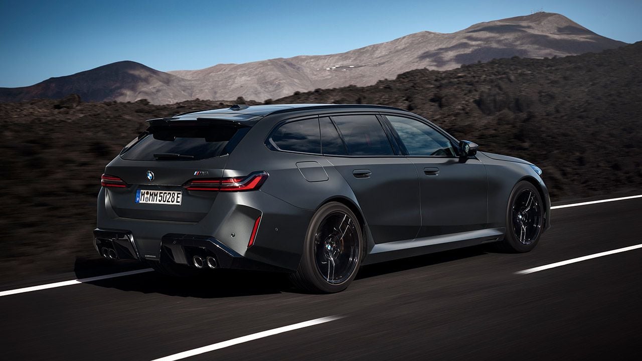 Nuevo BMW M5 Touring, llega el familiar híbrido enchufable más potente con 727 CV y un aspecto brutal