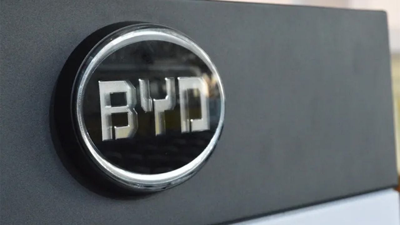 Tras años de silencio, BYD vuelve a hablar de las baterías de estado sólido. ¿Cuándo estarán listas de verdad?