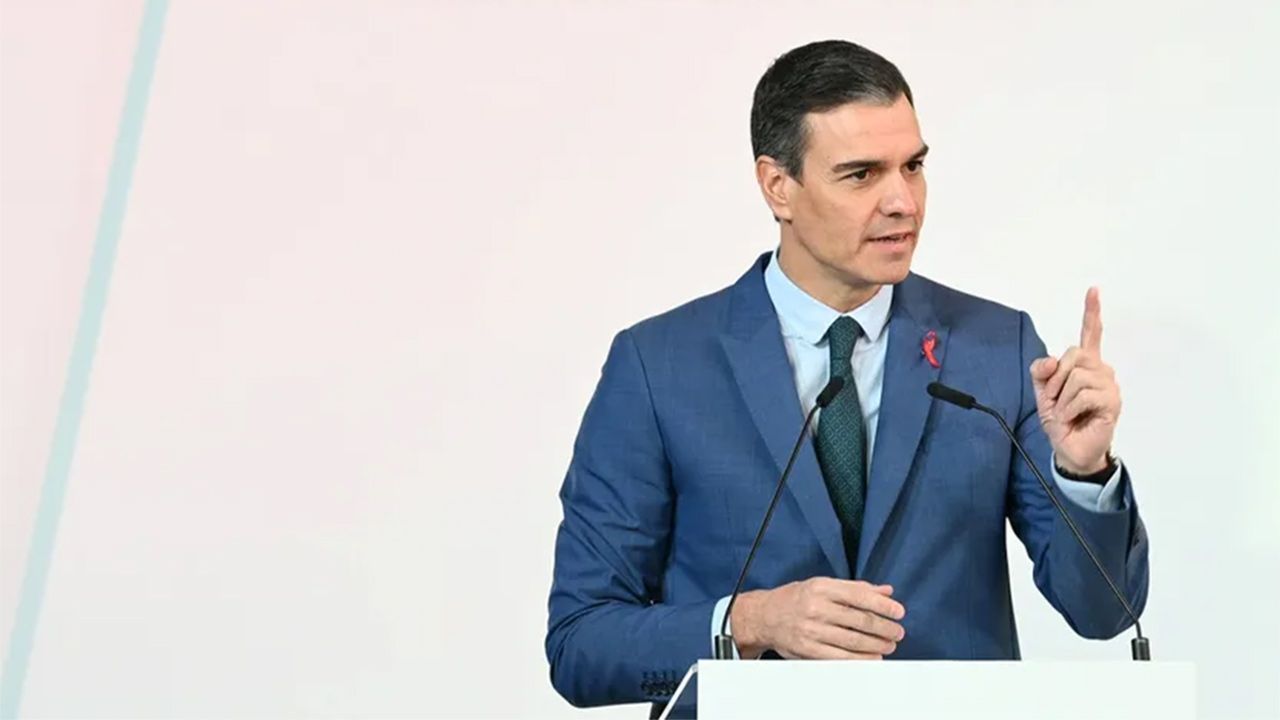 Pedro Sánchez cambia de opinión sobre los aranceles contra los coches eléctricos chinos en Europa