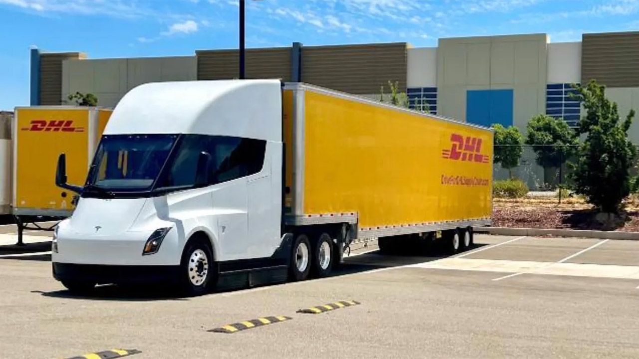 El Tesla Semi sigue sorprendiendo por su rendimiento. Así ha sido la prueba de autonomía de uno de sus últimos clientes