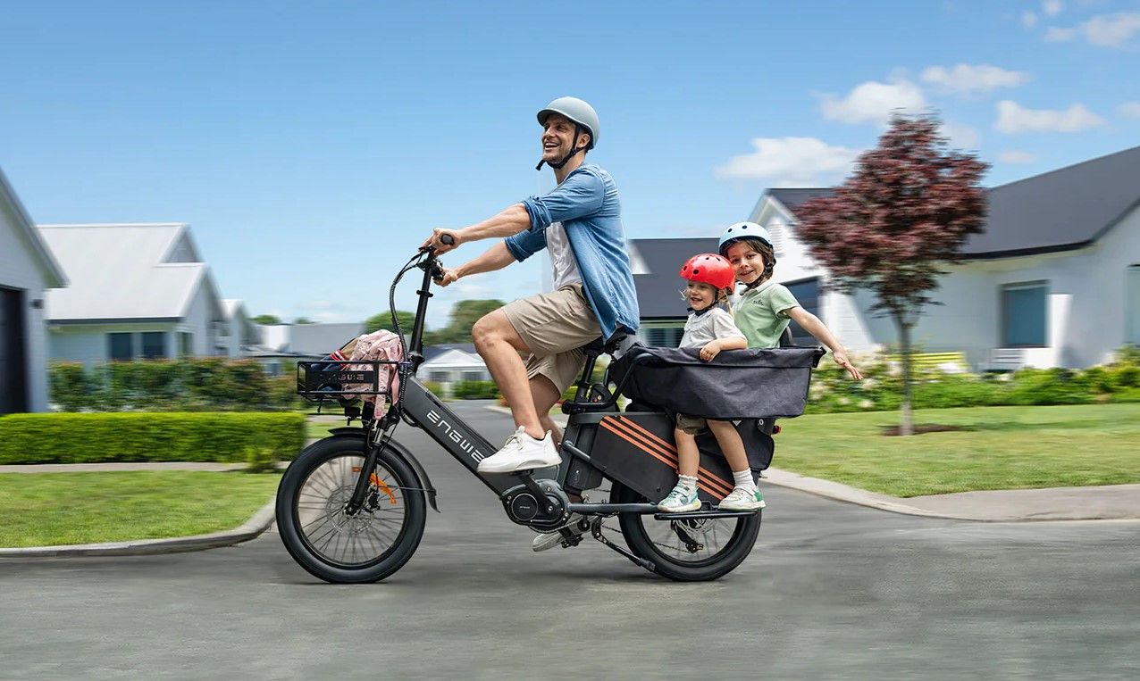 Esta bicicleta eléctrica cargo tiene motor central, dos baterías, 350 km de autonomía y un precio muy interesante