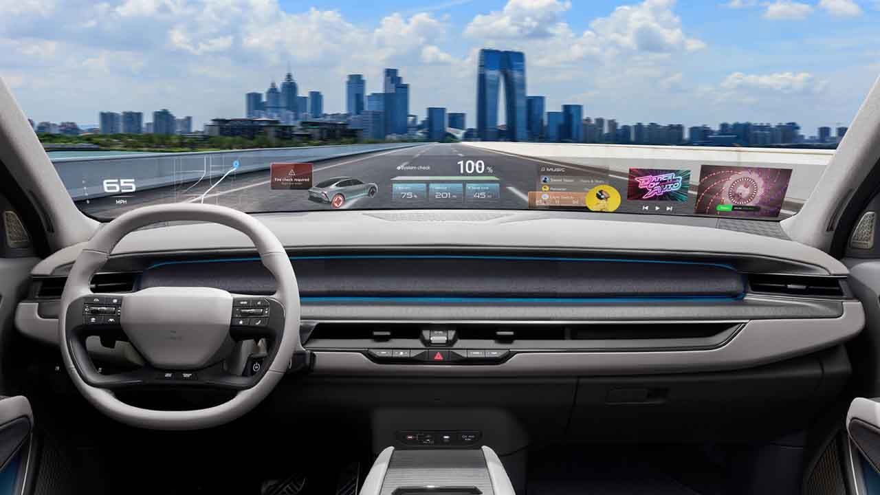 Adiós pantallas. Hyundai planea un parabrisas holográfico para el año 2027