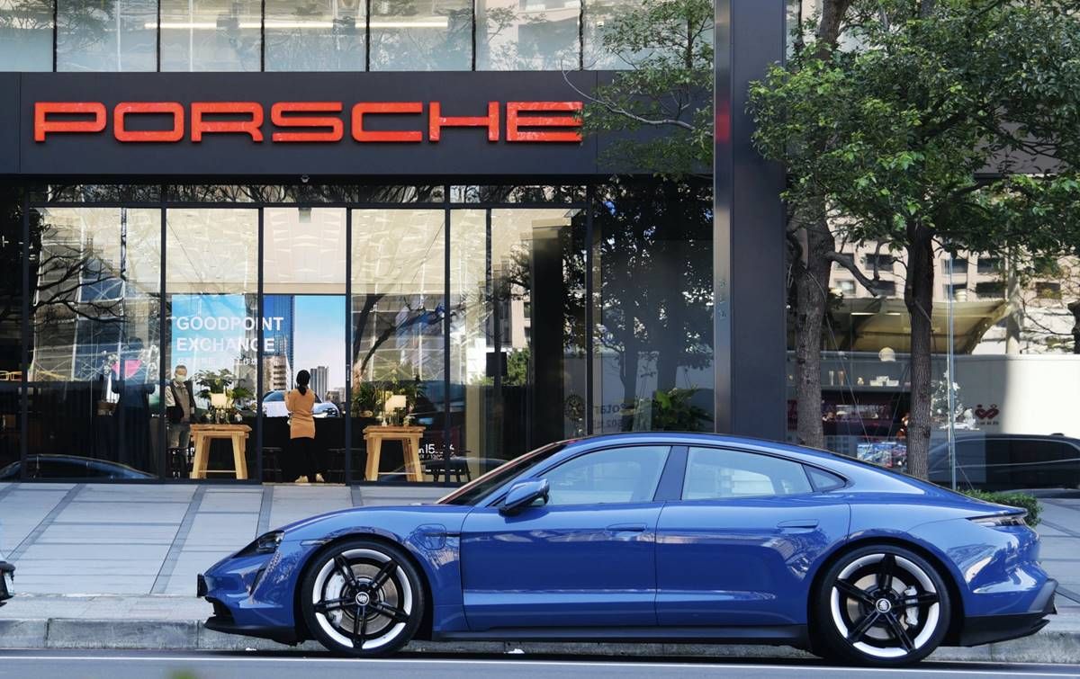 El dramático derrumbe de Porsche en China como ejemplo de la decadencia de las marcas europeas