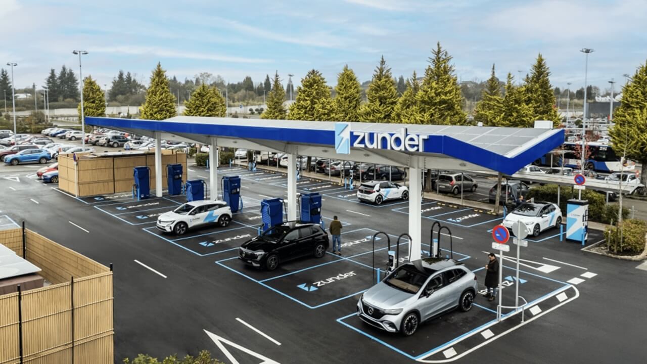 Zunder inaugura la estación de carga ultrarrápida más grande de España