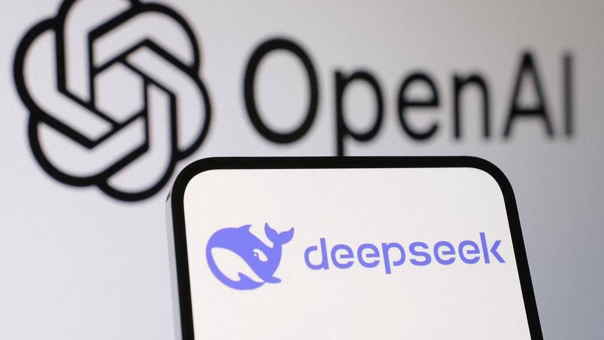 La inteligencia artificial DeepSeek deja alucinando a occidente. Con el coche eléctrico está pasando algo similar