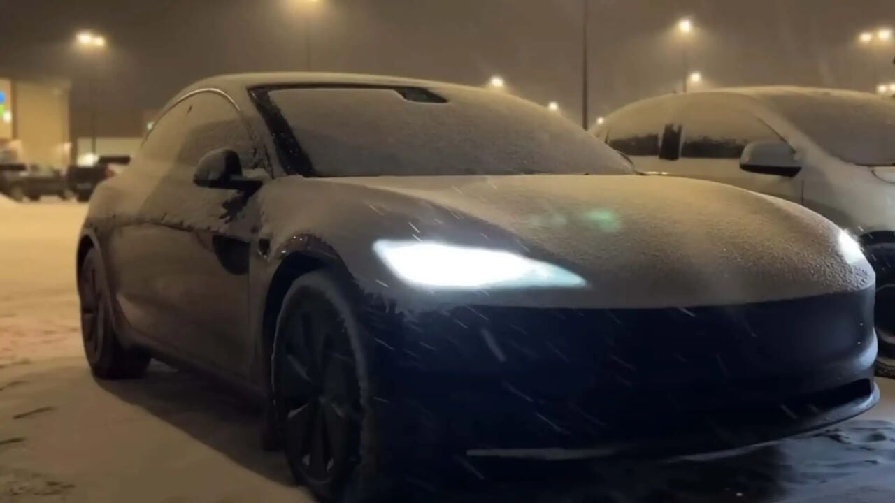 Esto es lo que dura la batería de un Tesla Model 3 atrapado a temperaturas bajo cero