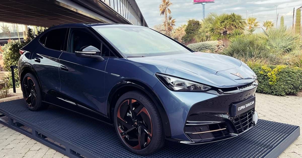 El CUPRA Tavascan recibe un brutal descuento de 13.000 euros, ahora es más barato que un Tesla Model Y