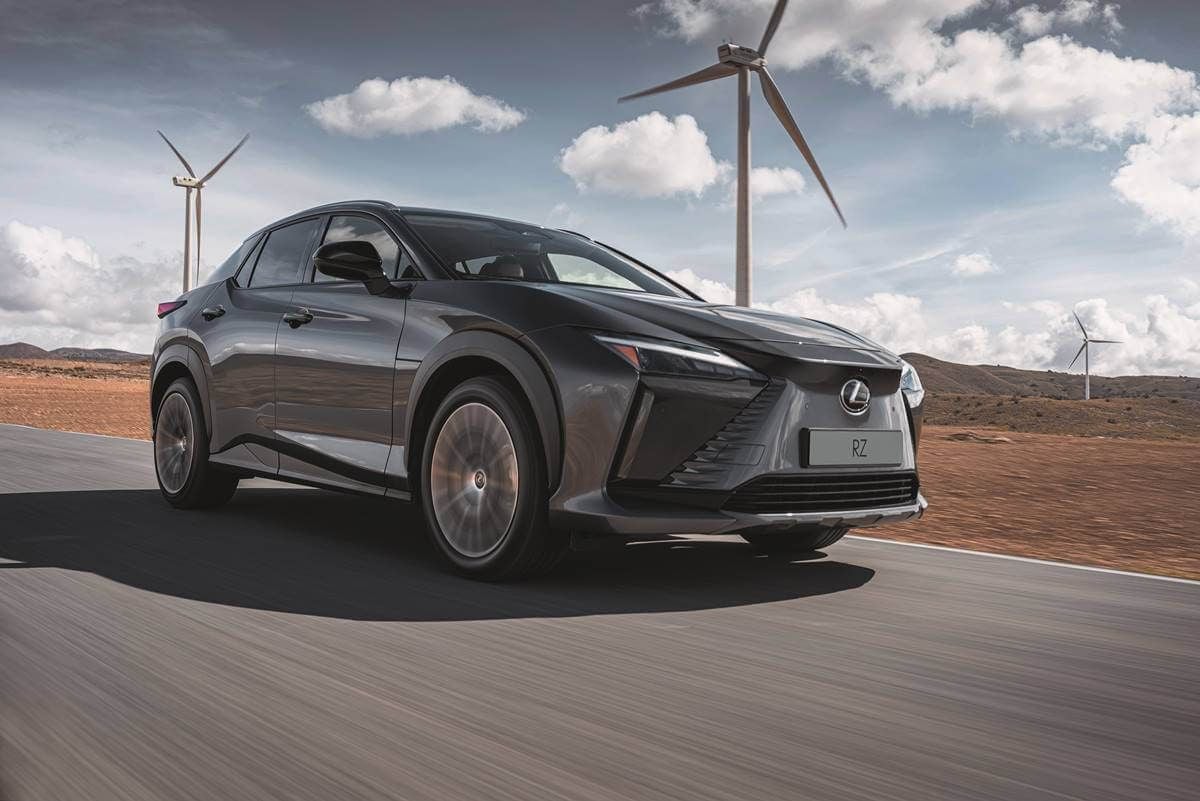 Lexus presenta el nuevo RZ e-Premium Design: más diseño, más confort y tecnología