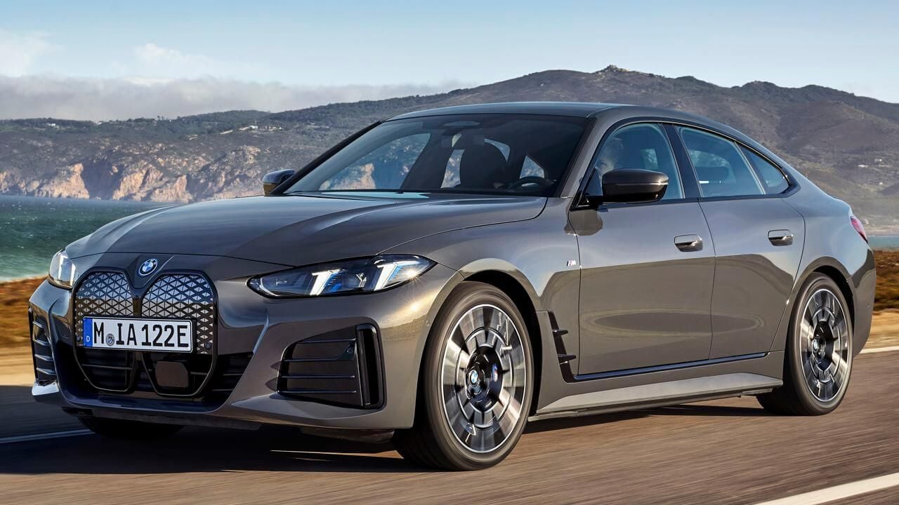 BMW sentencia al M3 de gasolina con el lanzamiento del nuevo i4 M60, una bestia eléctrica con más de 600 CV