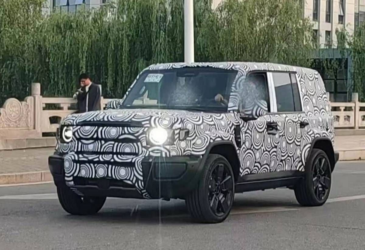Eléctrico y conducción autónoma: el clon chino del Land Rover Defender que cuesta menos de la mitad