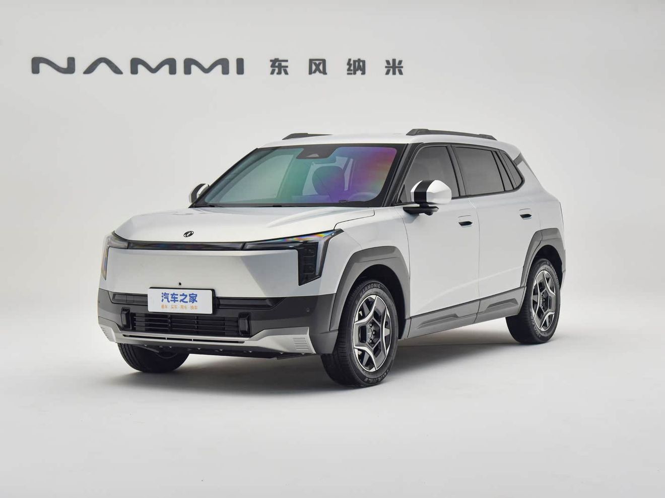 Así es el Dongfeng Nammi 06: un SUV compacto que ha roto el mercado en China con un precio desde 10.600 euros