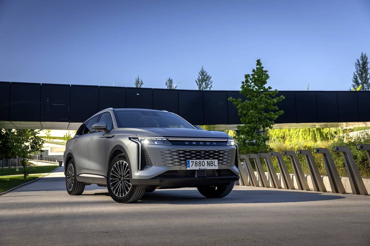 Llega a España el OMODA 9 SHS: un superhíbrido enchufable que redefine las prestaciones del segmento SUV