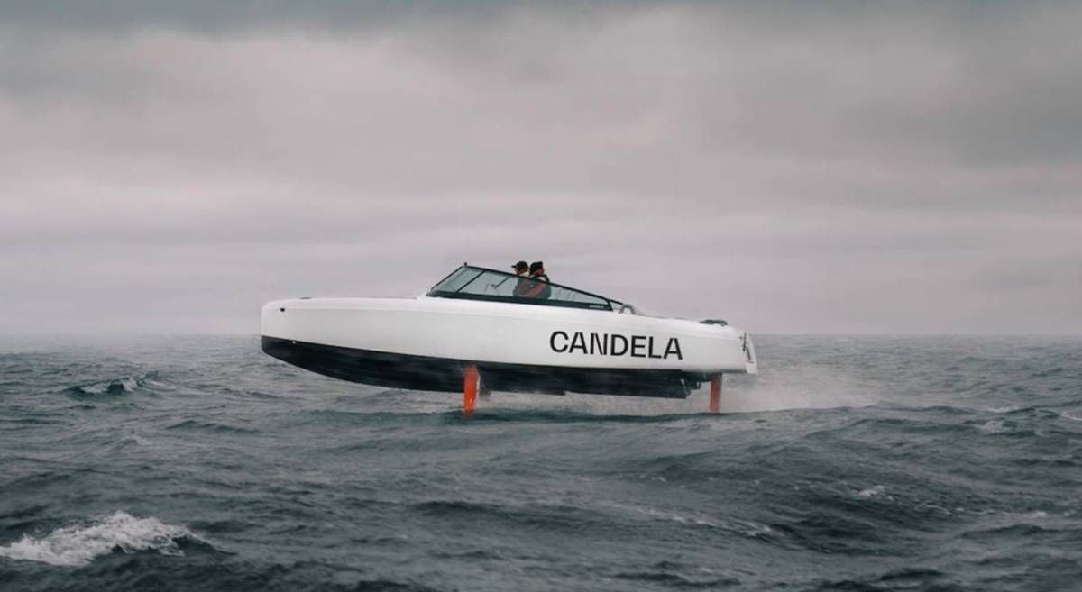 Este barco eléctrico ha conectado Europa y África por solo 8 euros de gasto energético