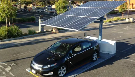 Las ingeniosas placas solares que se doblan y generan energía