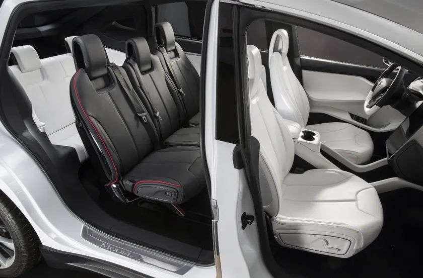 model-x-concept-seating