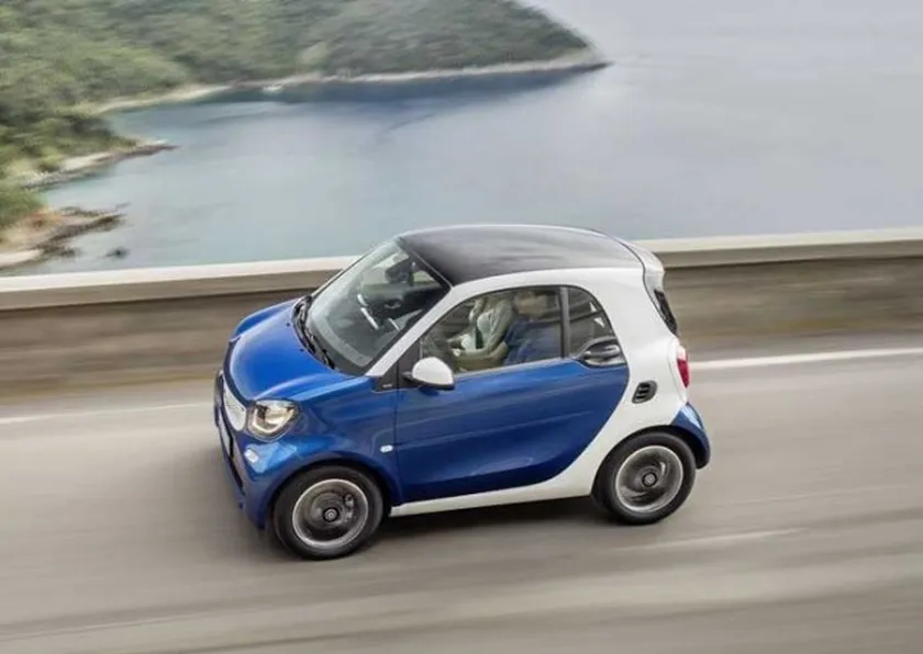 smart-fortwo-160714-1010-14
