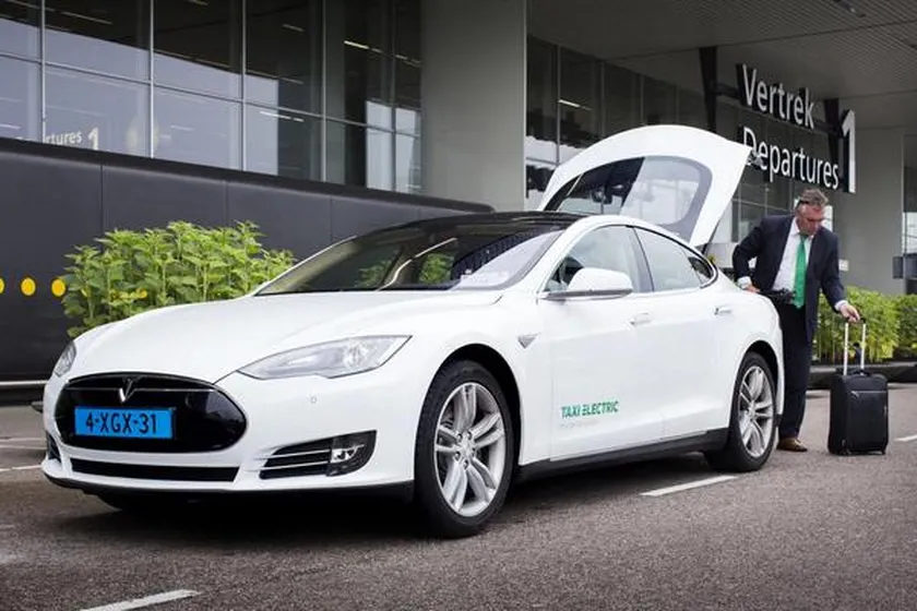 taxielectric-tesla-model-s