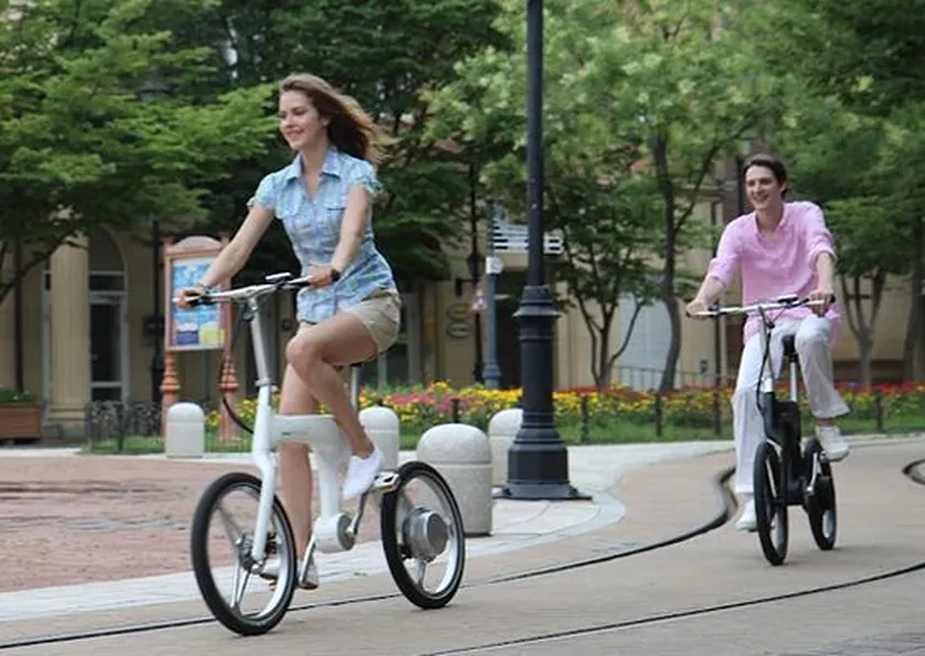 Mando-Footloose-is-World’s-first-chainless-folding-electric-bike-2
