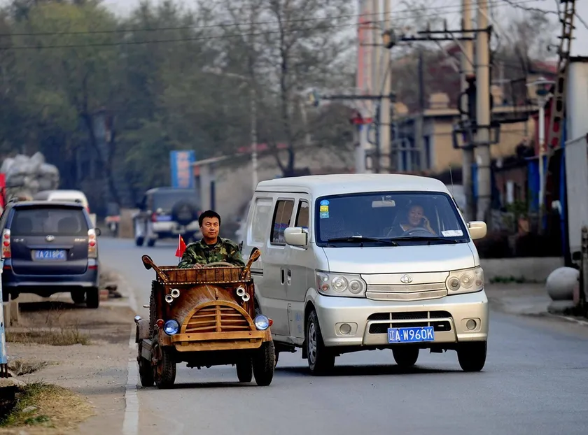 china-wooden-electric-car-3