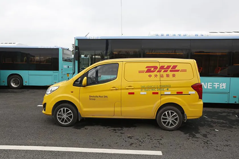 BYD T3 to DHL