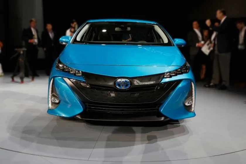 Toyota-Prius-Prime-frontal