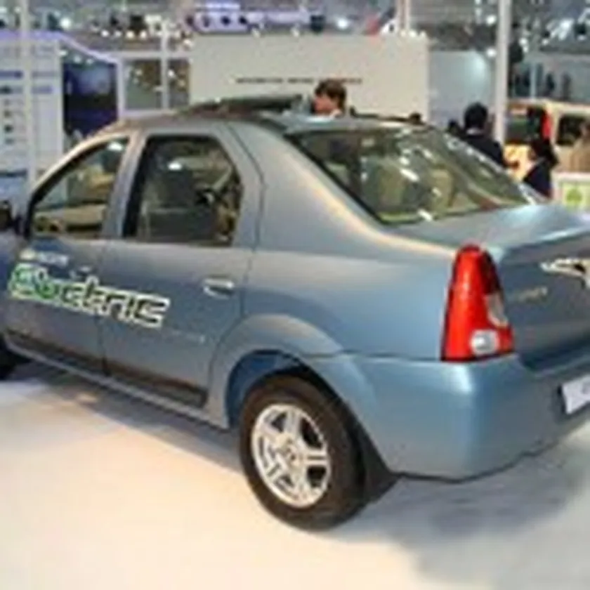 Mahindra-e-Verito-Electric-Car-2