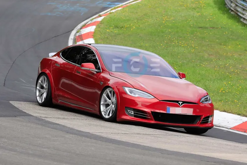 Tesla Model S Nurburgring