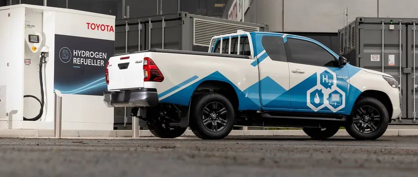 Toyota Presents A Prototype Of The Hydrogen Hilux With A Range Of 600 Km