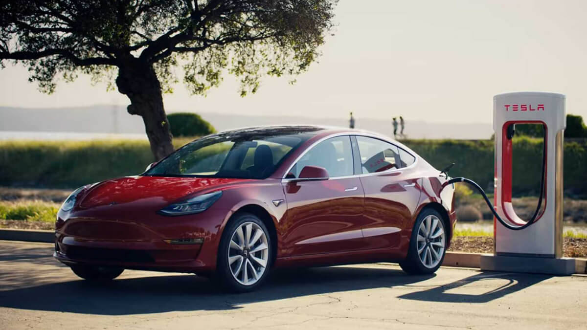 Descubren el verdadero talón de Aquiles del Tesla Model 3 y Model Y: no es la batería ni la bomba de calor